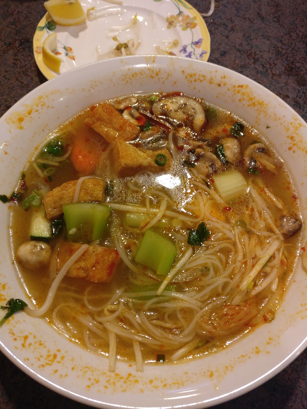 Pho Delight Noodle Shop | 10838 82 Ave NW, Edmonton, AB T6E 2B3, Canada | Phone: (780) 702-1683