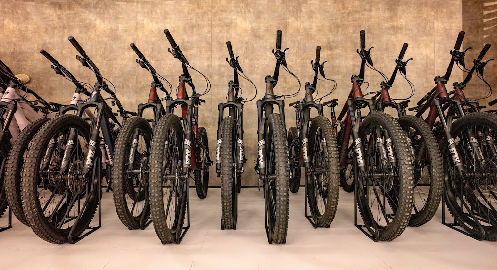Specialized Squamish Experience Center | 1101 Commercial Pl #101, Squamish, BC V8B 1B5, Canada | Phone: (604) 390-3898