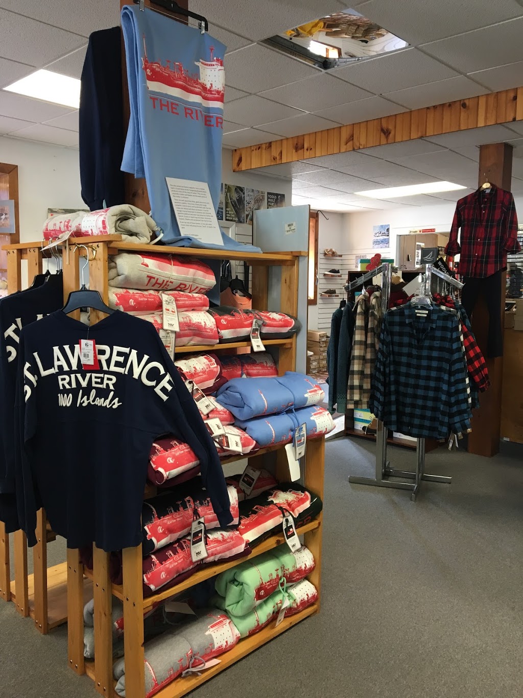 Clayton Trading Co | 320 James St, Clayton, NY 13624, USA | Phone: (315) 686-2577