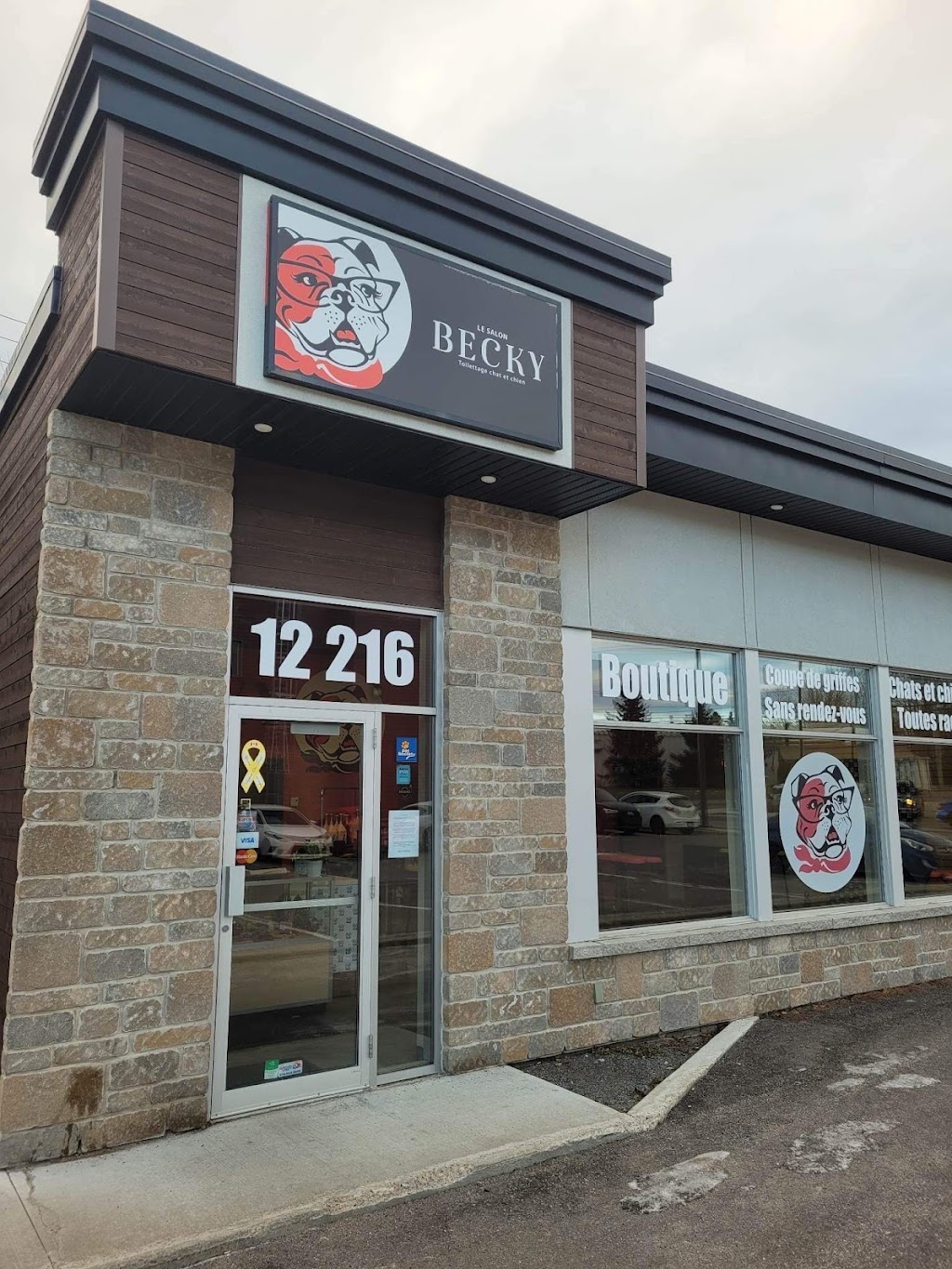Le Salon Becky | 12216 Bd de la Colline, Québec, QC G3E 1H1, Canada | Phone: (581) 450-9683
