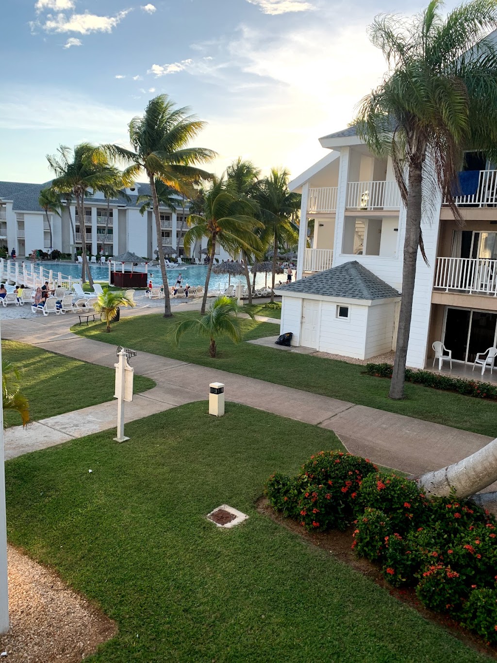 Voyages Chantal Legault | 499 Rue Charbonneau, Mont-Tremblant, QC J8E 3H4, Canada | Phone: (819) 717-1343