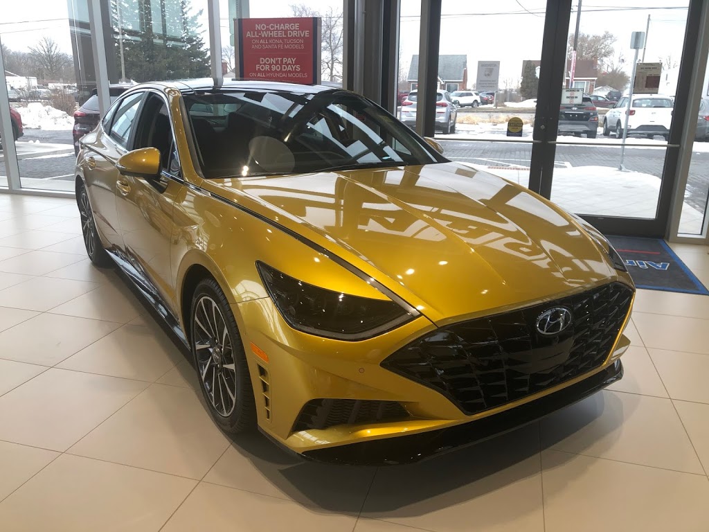 Londons Airport Hyundai | 2294 Dundas St, London, ON N5V 1R5, Canada | Phone: (519) 452-3443