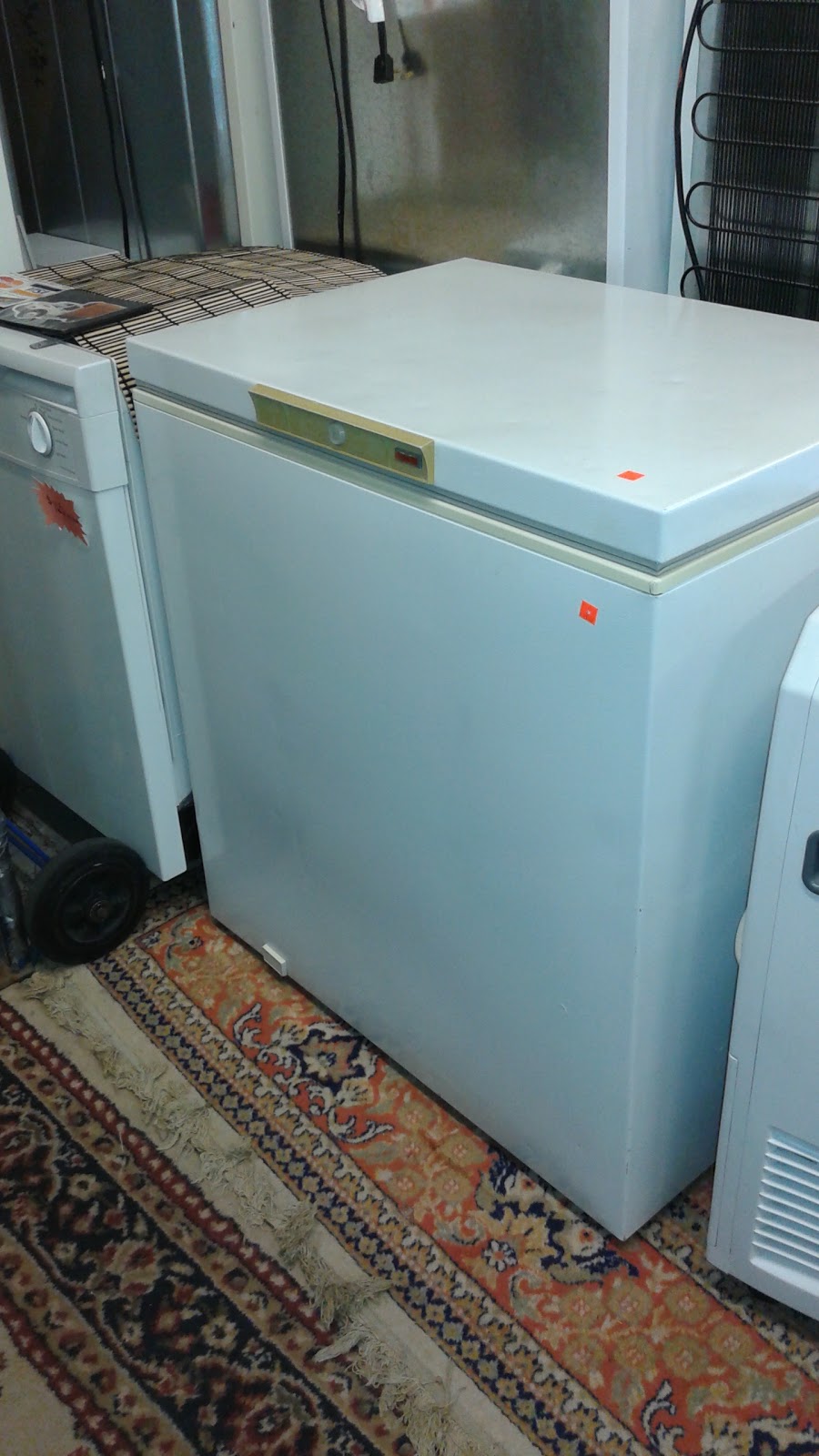 Bargain Central | 82 Wintemute St, Fort Erie, ON L2A 2P1, Canada | Phone: (905) 994-9999