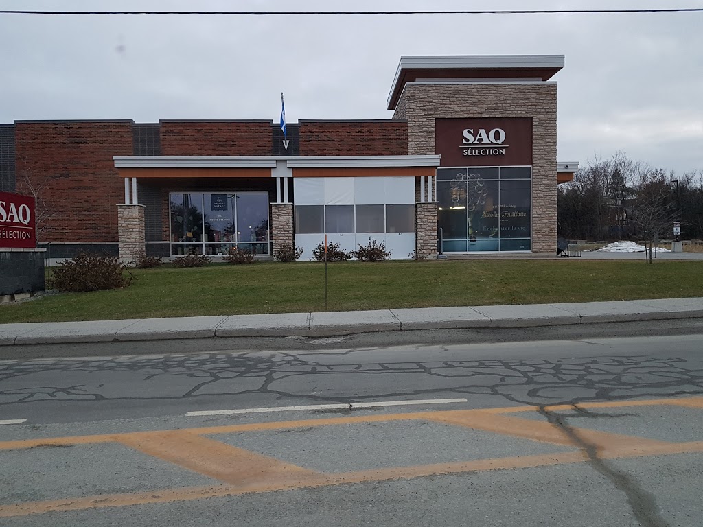 SAQ Sélection | 987 Rue Principale O, Magog, QC J1X 2B7, Canada | Phone: (819) 843-4543