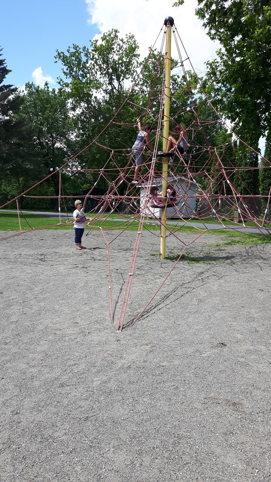 Parc Laurence | Rue Laurence, Coaticook, QC J1A 0A7, Canada | Phone: (819) 849-2721