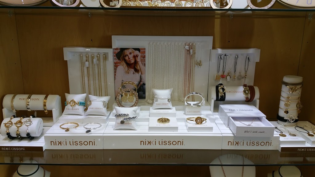 Gold Star Jewelers | 25 Amy Croft Dr, Windsor, ON N9K 1C7, Canada | Phone: (519) 735-9002