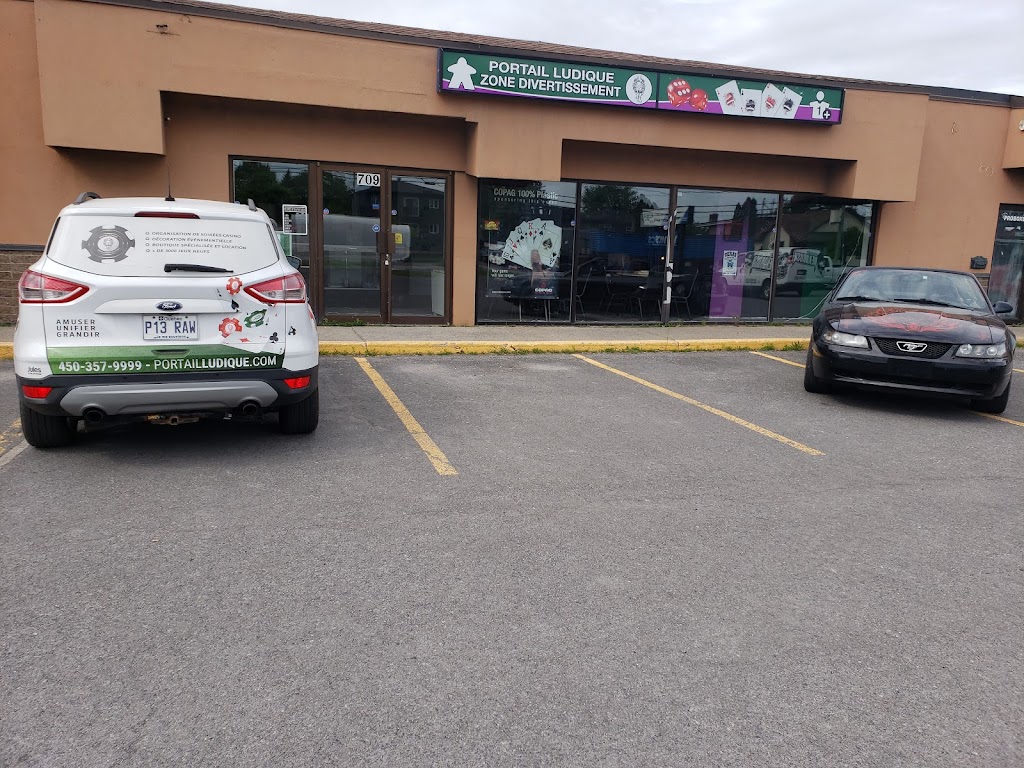 Portail ludique | 709 Rue Saint-Jacques, Saint-Jean-sur-Richelieu, QC J3B 2M7, Canada | Phone: (450) 357-9999