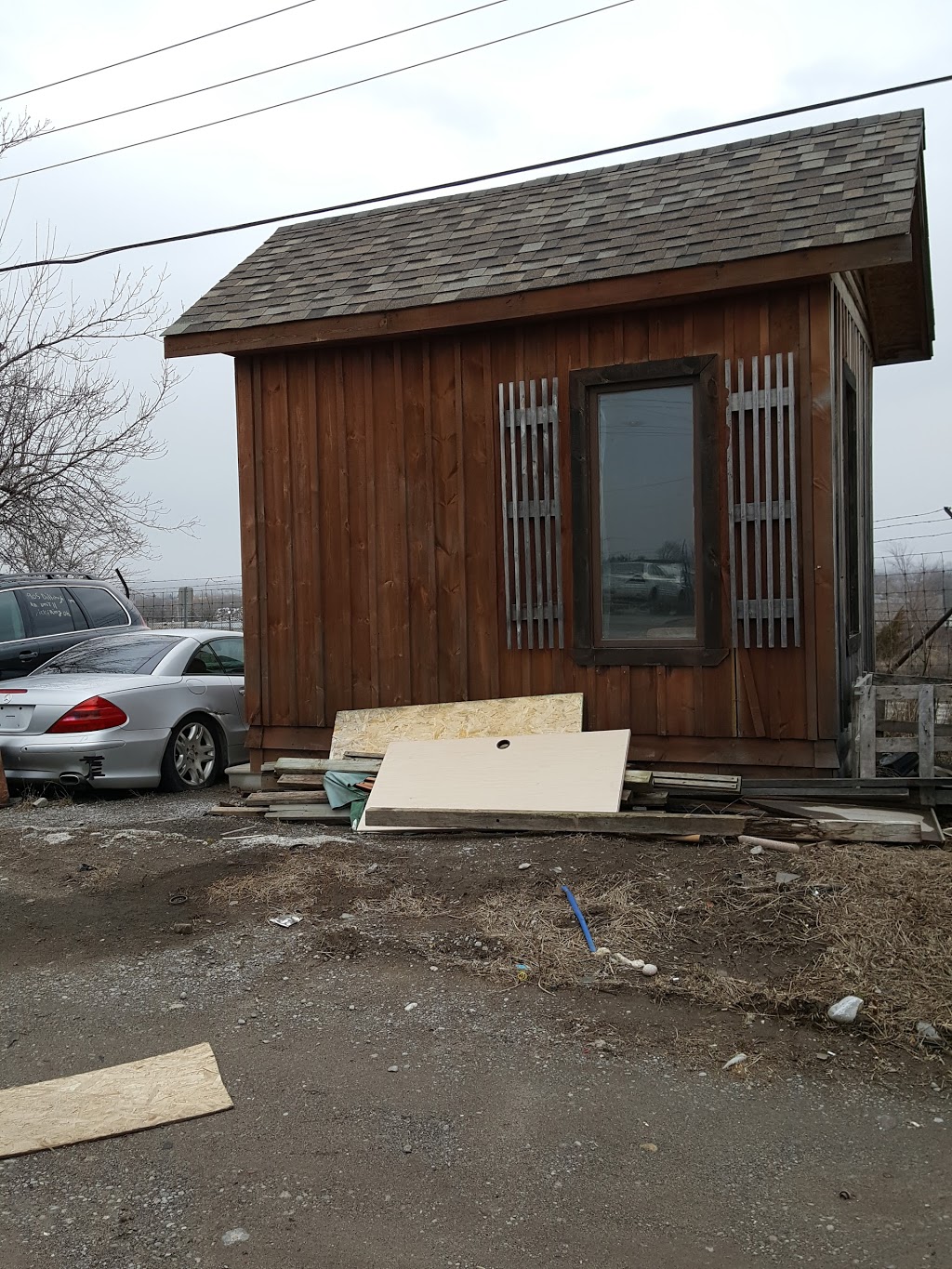 Az Auto Repair And Collison | 74 Wellington Ave ave e, Oshawa, ON L1H 8B9, Canada | Phone: (647) 993-3274