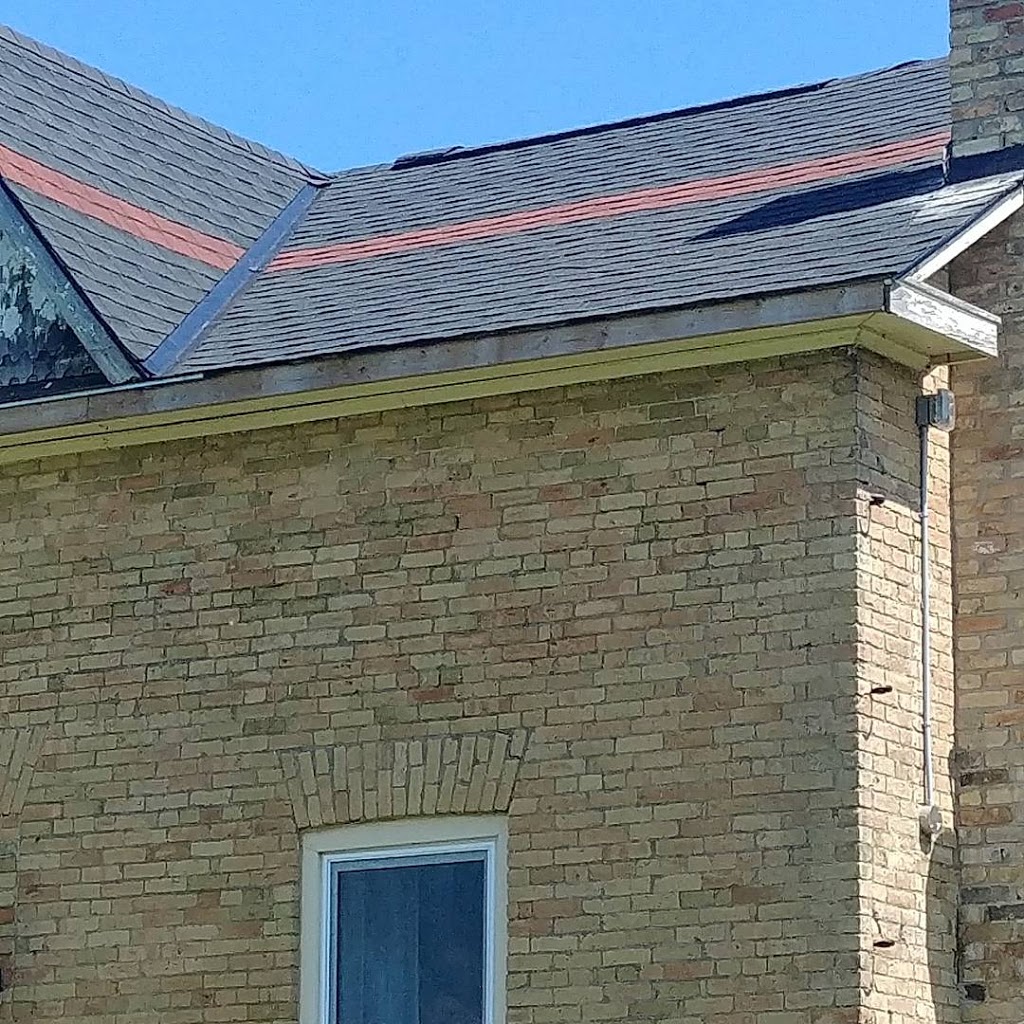 Legendary Exteriors | 1929 Frederick Crescent, London, ON N5W 0A5, Canada | Phone: (519) 870-0009
