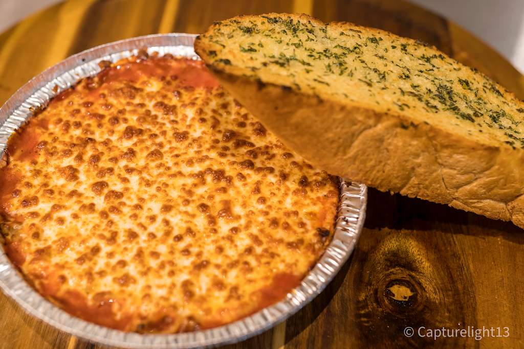 Popular Pizza Ltd. | 3268 King George Blvd Unit # 4, Surrey, BC V4P 1A5, Canada | Phone: (778) 537-0075