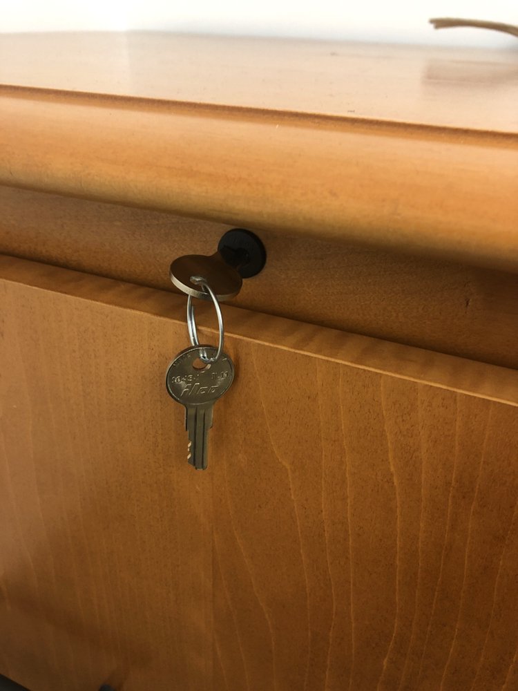 Simplify Locksmith Keswick | 210 Bayview Ave, Keswick, ON L4P 2T3, Canada | Phone: (289) 512-0088
