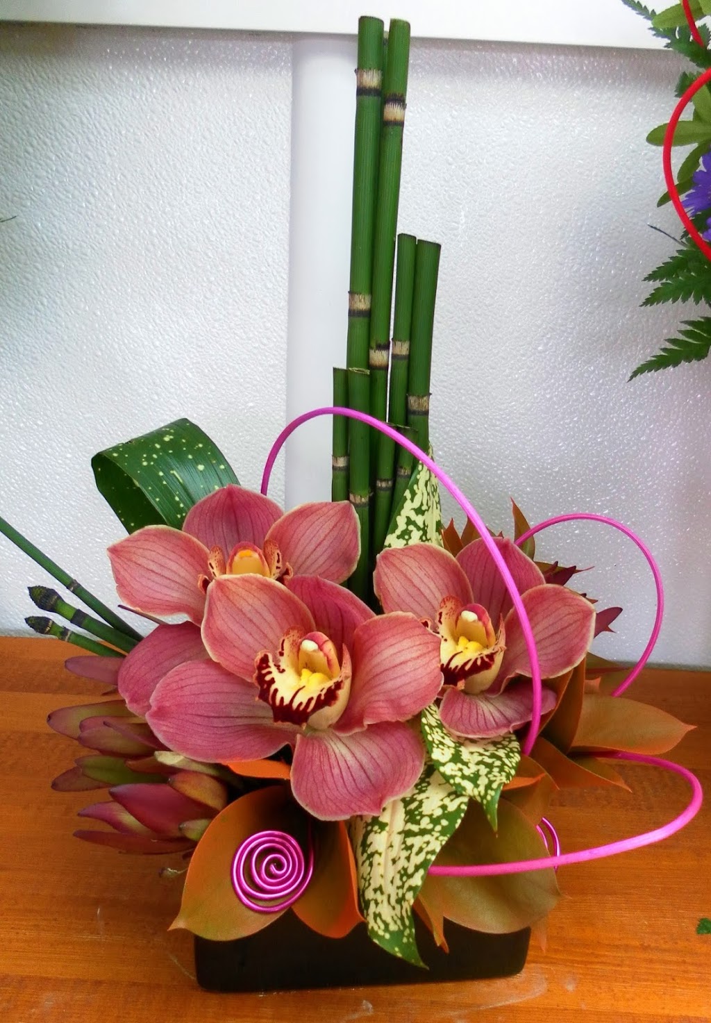 First Class Flowers | 8251 Elbow Dr SW, Calgary, AB T2V 1K6, Canada | Phone: (403) 255-2239