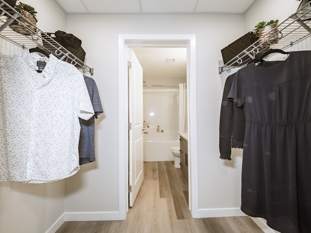 Dwell Apartments | 5530 Schonsee Dr NW, Edmonton, AB T5Z 0T6, Canada | Phone: (587) 488-7025