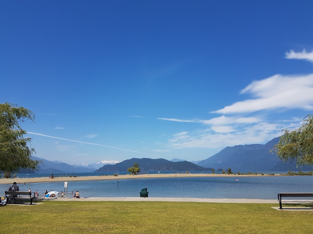 Harrison Village Mall | 101 Hot Springs Rd, Harrison Hot Springs, BC V0M 1K0, Canada