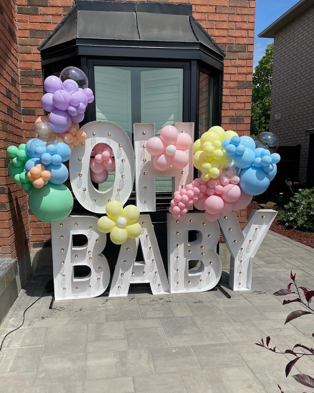 Unique Balloons | Cleopatra Ct, Orillia, ON L3V 7Y7, Canada | Phone: (705) 955-0084