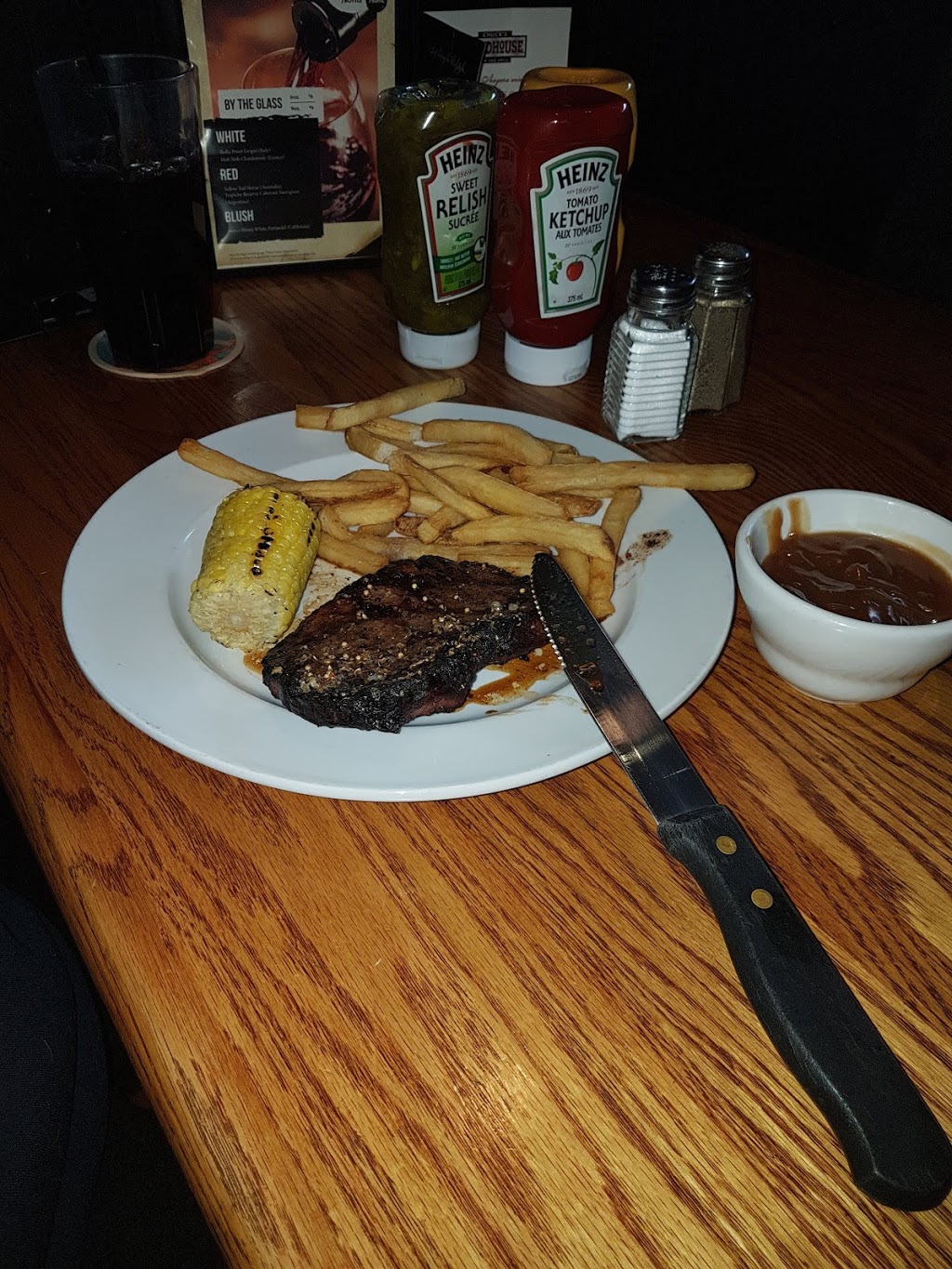 Chucks Roadhouse Bar & Grill | 310 Garrison Road Garrison Village Shopping Centre, Fort Erie, ON L2A 1M7, Canada | Phone: (905) 991-9444