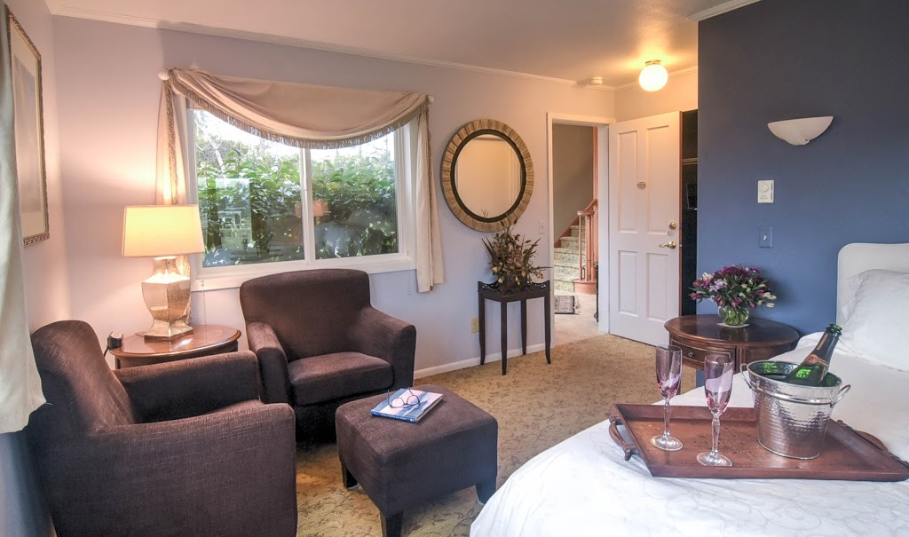 Trumpeter Inn Bed & Breakfast | 318 Trumpeter Way, Friday Harbor, WA 98250, USA | Phone: (360) 378-3884
