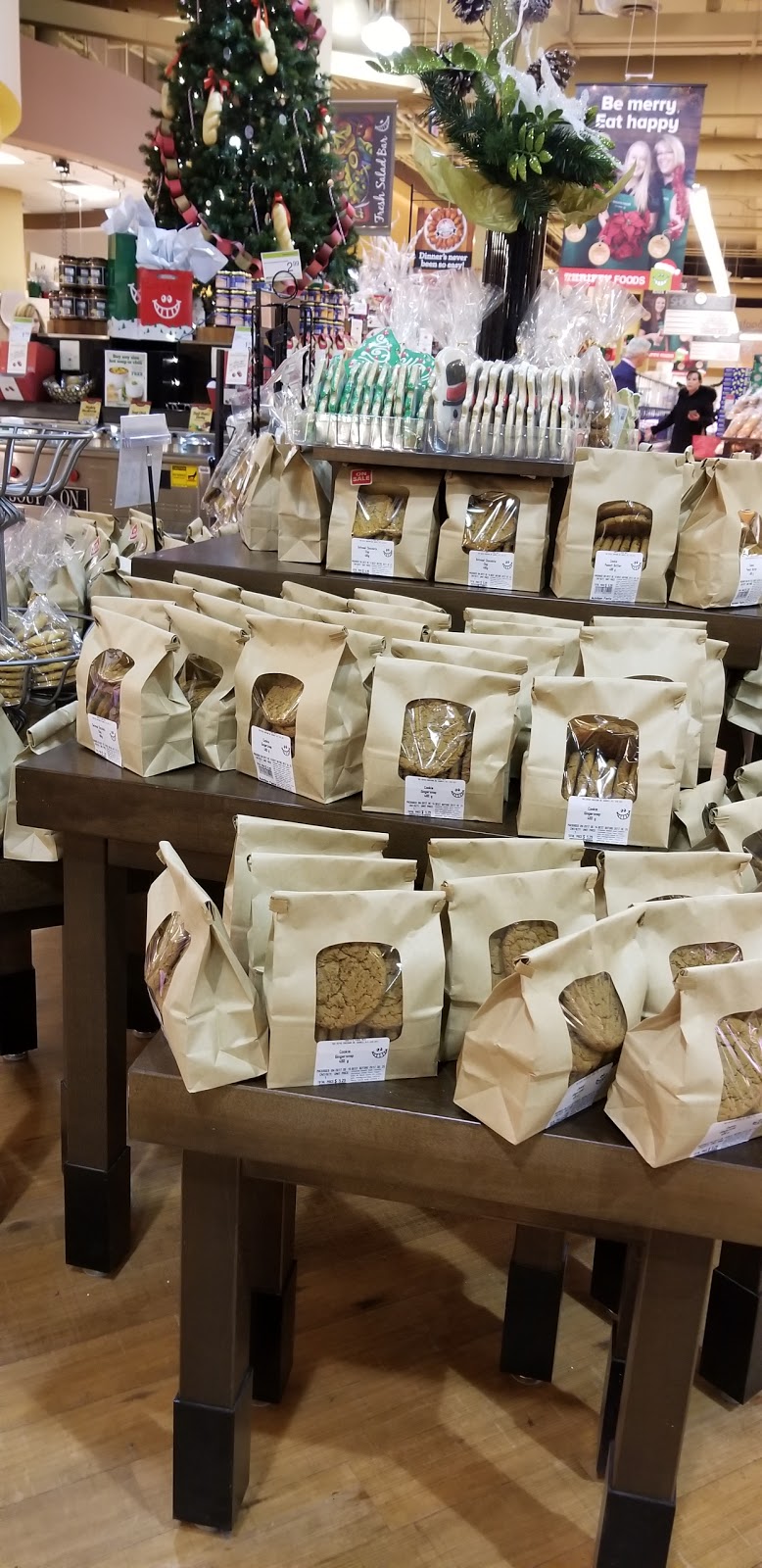 Thrifty Foods | 15745 Croydon Dr #102, Surrey, BC V3Z 2L5, Canada | Phone: (604) 542-7851