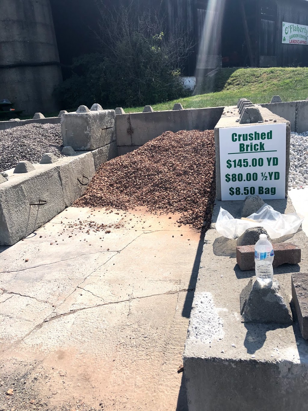 OFlahertys Landscape Supply | 1675 Victoria St W, Whitby, ON L1P 2B3, Canada | Phone: (905) 666-4263