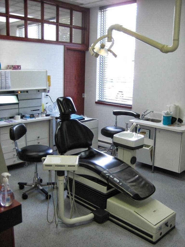 Centre dentaire et dimplantologie Dr. Jean-Francois Lemelin | 765 Boulevard Thibeau, Trois-Rivières, QC G8T 7A4, Canada | Phone: (819) 374-6636