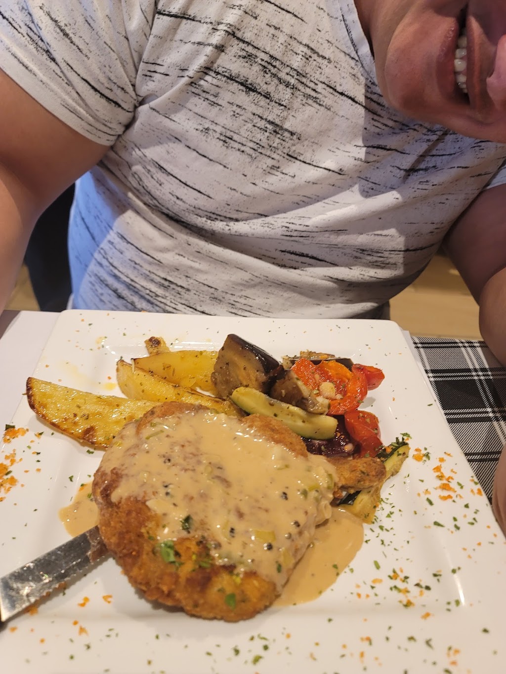 Gallo Nero Restaurant Trattoria | 5138 Rue Jarry E, Saint-Léonard, QC H1R 1Y4, Canada | Phone: (514) 955-9111