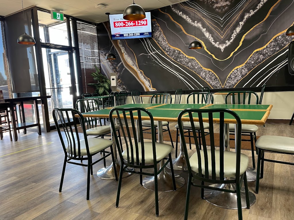 Monamie Resto | 13427 Fort Rd NW, Edmonton, AB T5A 1C6, Canada | Phone: (587) 525-2477