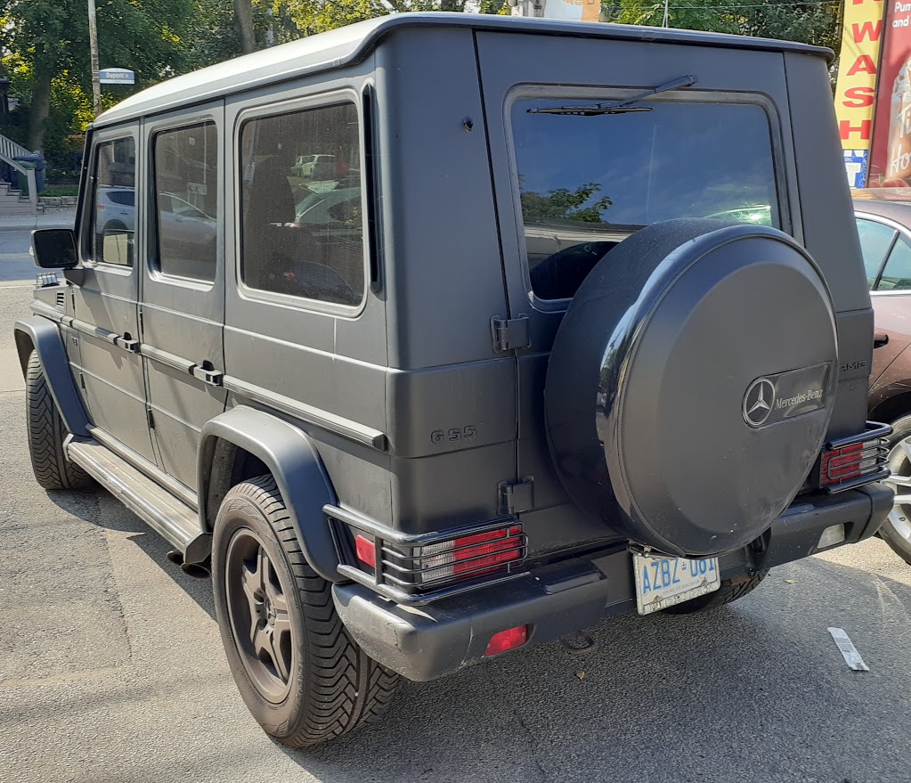 Dupont Car Wash | 374 Dupont St, Toronto, ON M5R 1V9, Canada | Phone: (647) 859-0780