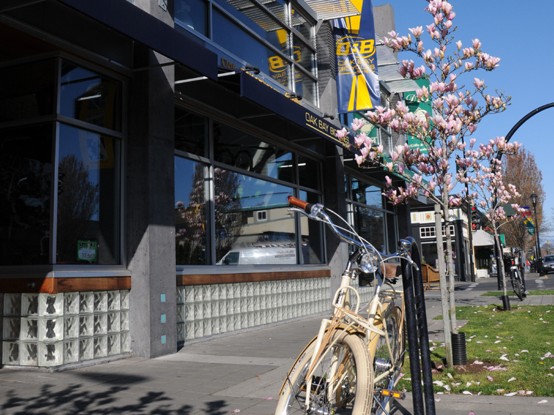Oak Bay Bicycles | 1990 Oak Bay Ave, Victoria, BC V8R 1E2, Canada | Phone: (250) 598-4111