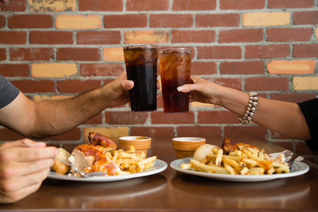 Swiss Chalet Rotisserie & Grill | 44-1111 Davis Dr, Newmarket, ON L3Y 8X2, Canada | Phone: (905) 853-3311