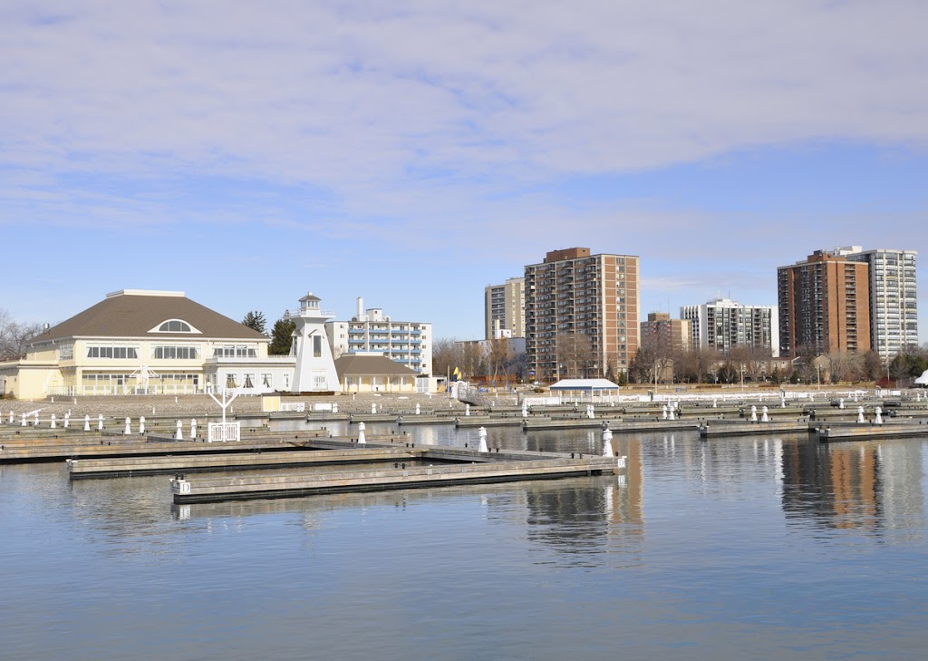 Douglas Spence Chartered Accountant | 180 Oak Park Blvd, Oakville, ON L6H 0A6, Canada | Phone: (905) 257-2232