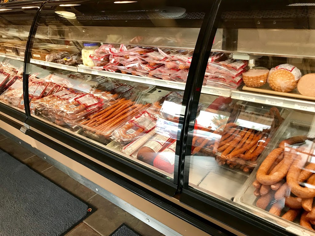 Stawnichys Mundare Sausage | 5212 50 St, Mundare, AB T0B 3H0, Canada | Phone: (780) 764-3912