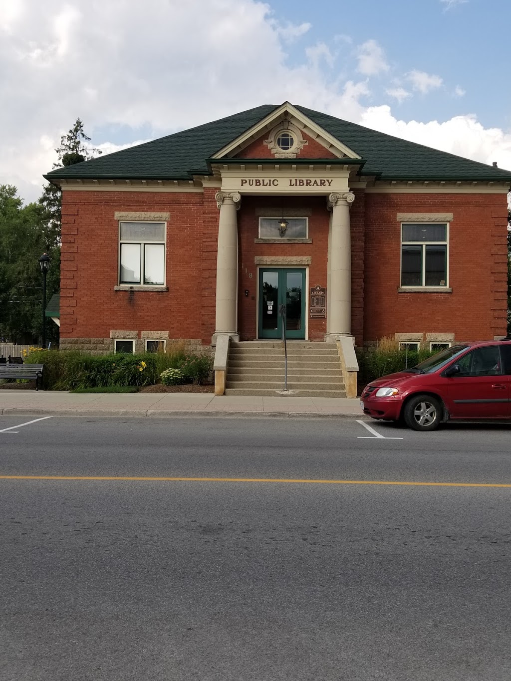 TD Canada Trust Branch and ATM | 174 Main St S, Mount Forest, ON N0G 2L0, Canada | Phone: (519) 323-1250
