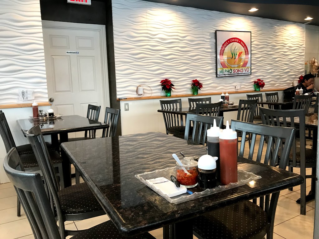 Toronto Pho | 2109 Jane St, North York, ON M3M 1A2, Canada | Phone: (289) 401-1700