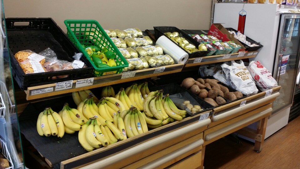 Kinmount Independent Grocer | 4072 Kawartha Lakes County Rd 121, Kinmount, ON K0M 2A0, Canada | Phone: (705) 488-2211