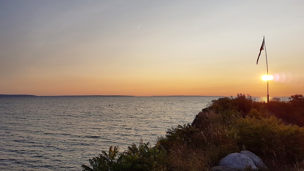 Tiny Cove Marina | 15 Sunrise Ct, Tiny, ON L9M 0H2, Canada | Phone: (705) 529-2327