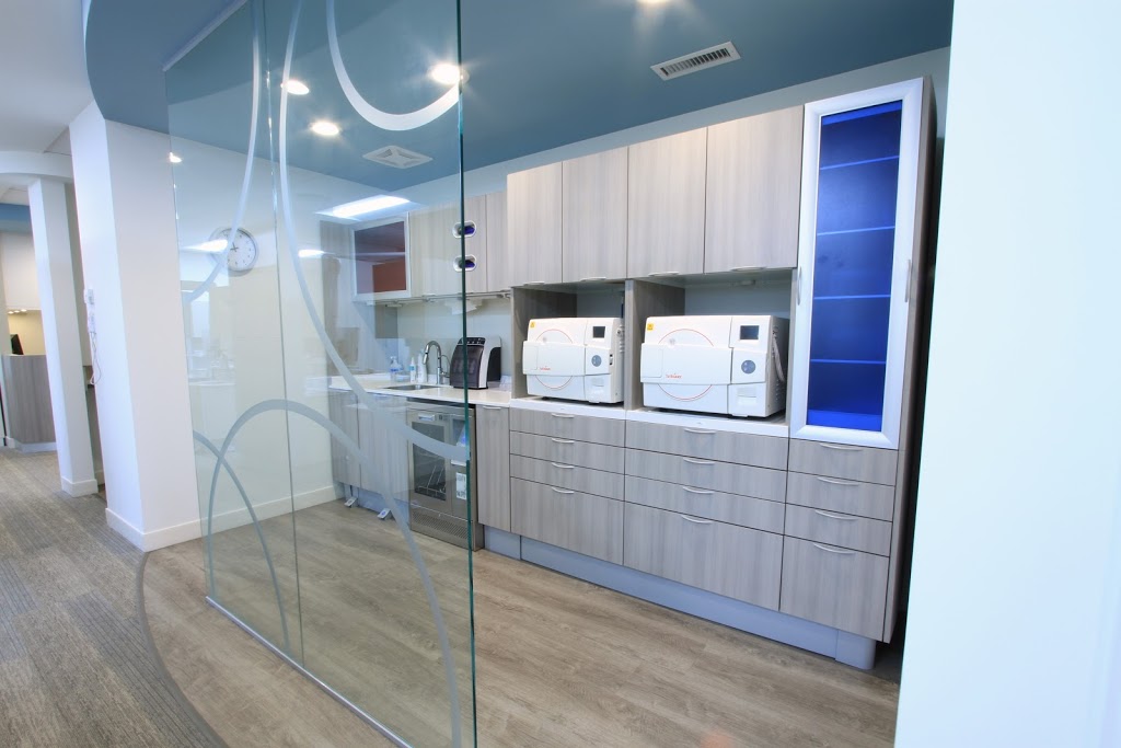 Dr. Julie Labbé | 11012 Macleod Trail Suite 380, Calgary, AB T2J 6A5, Canada | Phone: (403) 271-1517