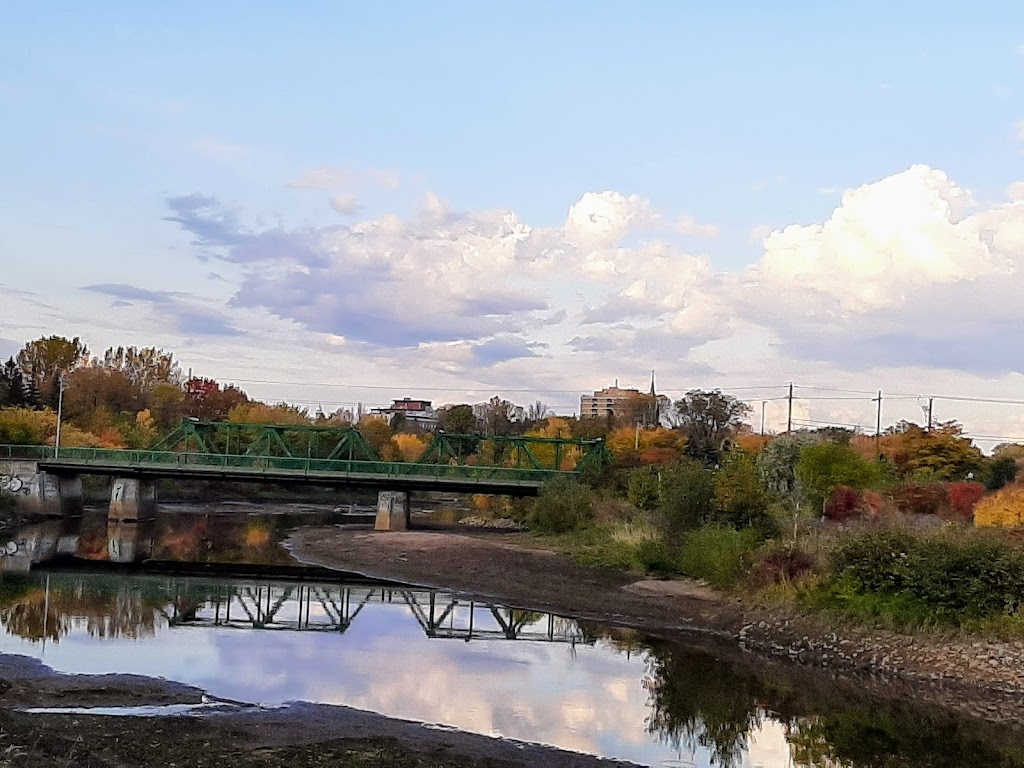Condos Origine | 26 Rue de la Pointe-aux-Lièvres, Québec, QC G1K 0G6, Canada | Phone: (418) 570-9149