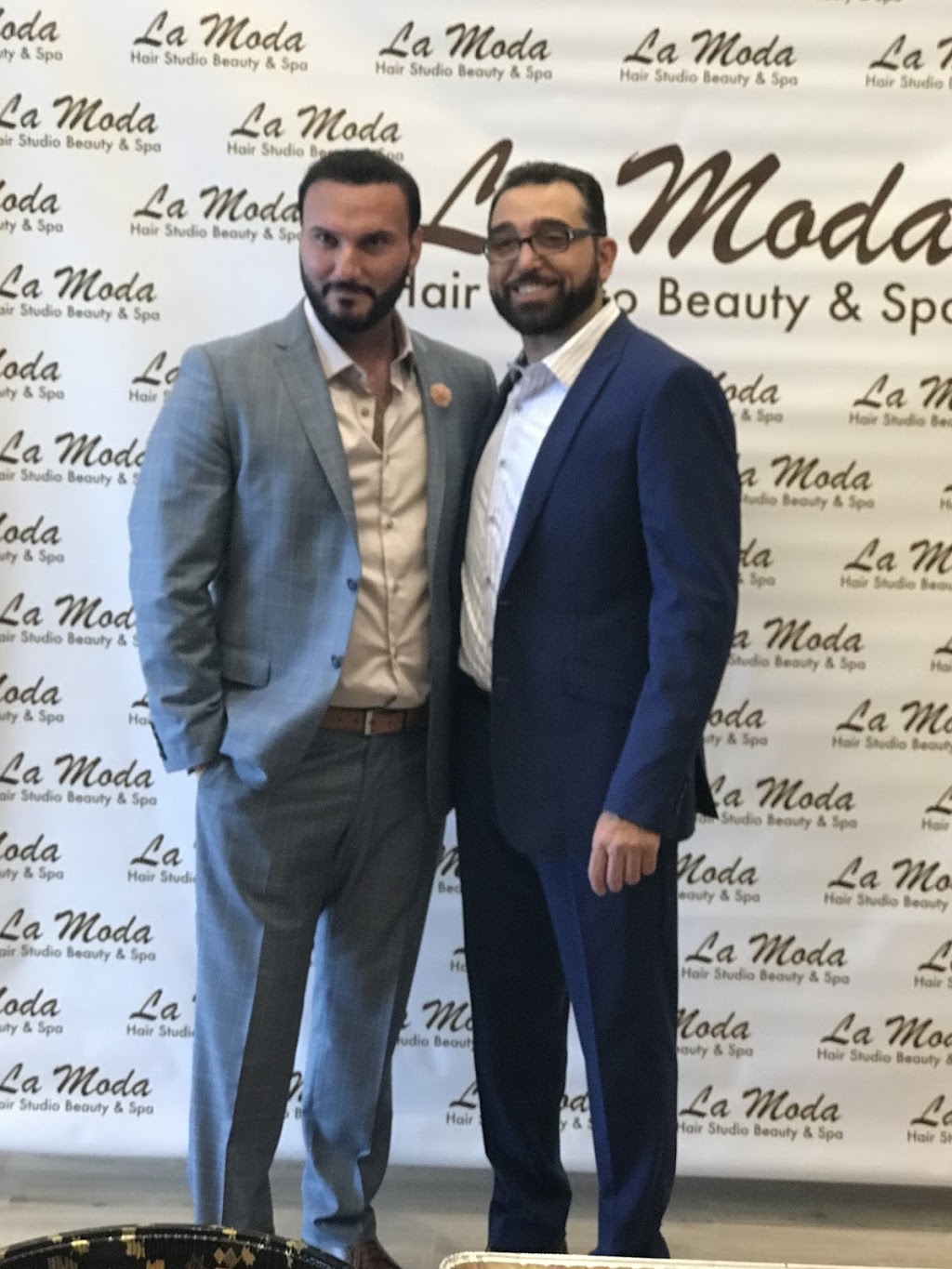 La Moda Hair Studio Beauty & Spa Inc | 3055 Dundas St W Unit 6, Mississauga, ON L5L 3R8, Canada | Phone: (905) 607-3030