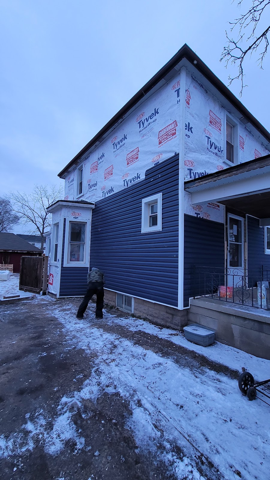 R&S Roofing And Siding Inc. | 32 Dundee Dr, St. Catharines, ON L2P 3T1, Canada | Phone: (365) 880-7413