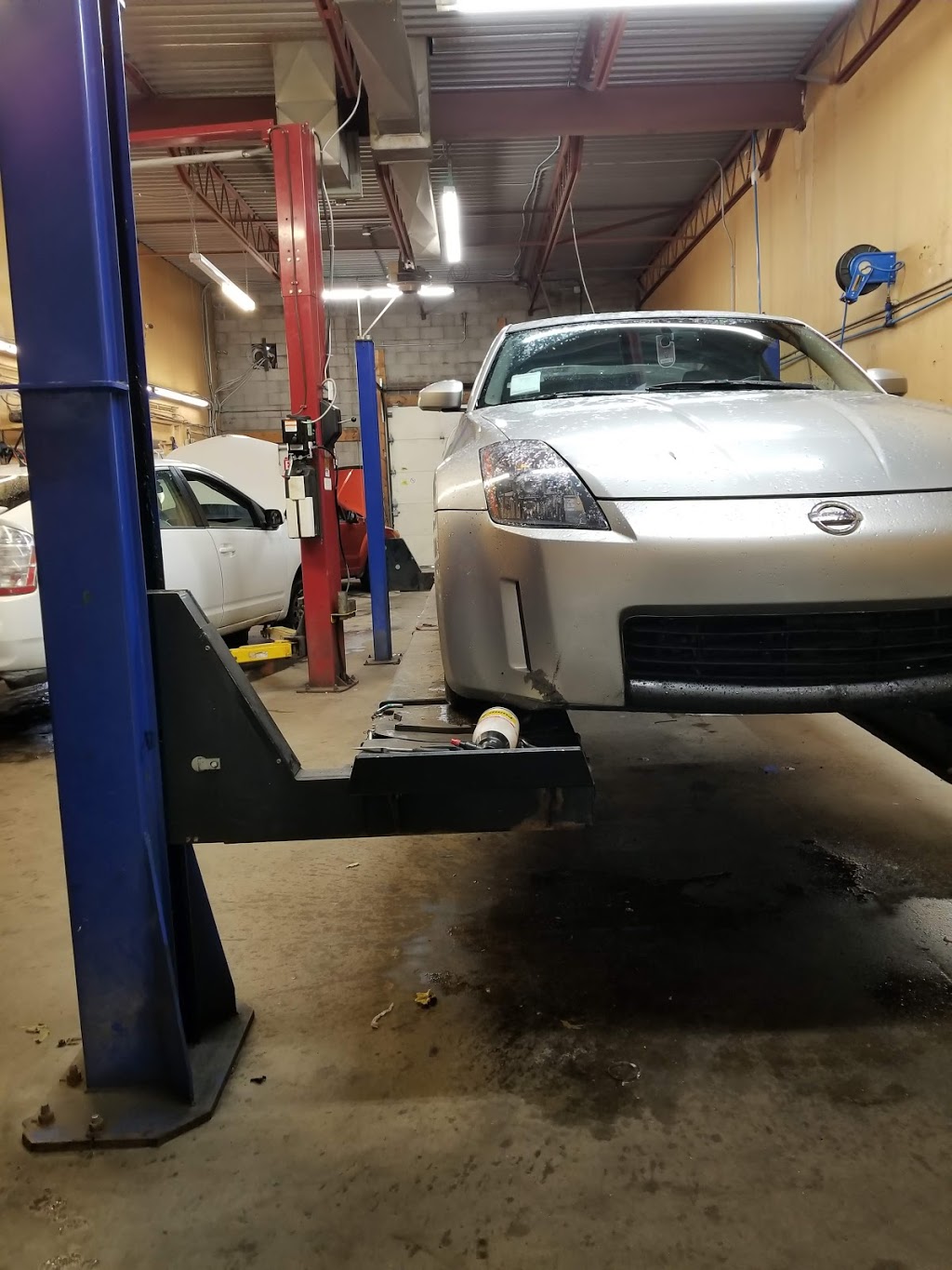 Rai Auto Service Ltd | 634 Dufferin Ave, Winnipeg, MB R2W 2Z2, Canada | Phone: (204) 589-6111