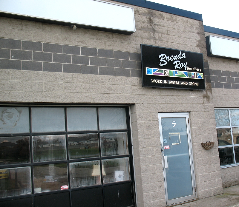 Brenda Roy | 285 Lorne Ave. E., unit 7 front, Stratford, ON N5A 6S4, Canada | Phone: (519) 272-3026