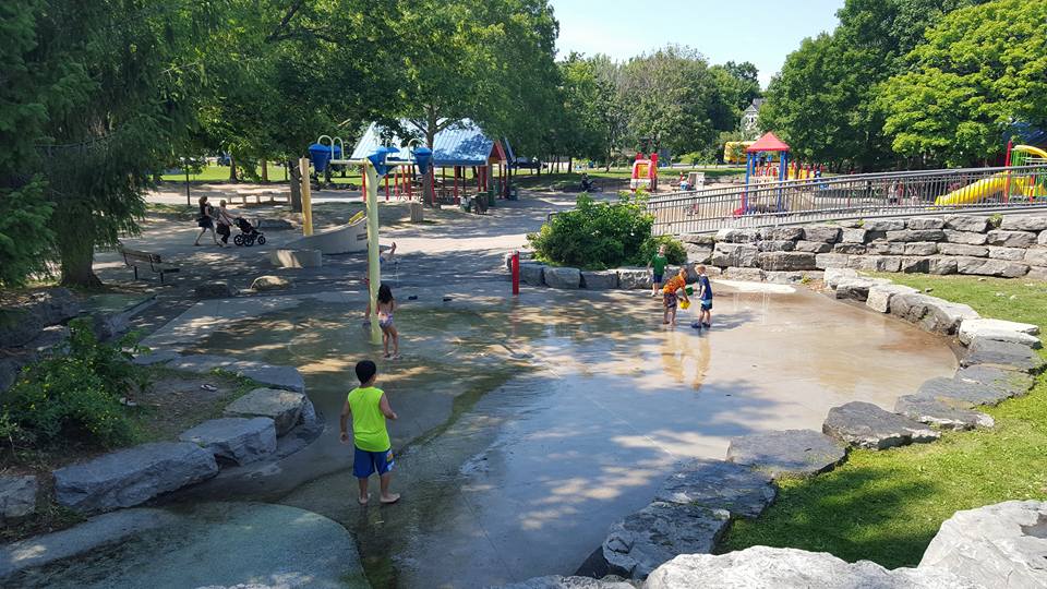 Brewer Park | 100 Brewer Way, Ottawa, ON K1S 5T1, Canada | Phone: (613) 247-4938