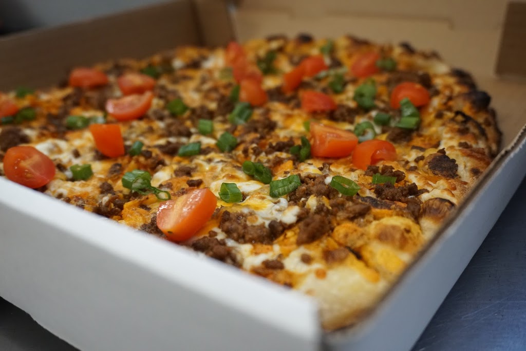 Italion Stallion Wood Fire Pizza | 250 National Rd, Chatham-Kent, ON N7M 5J5, Canada | Phone: (519) 809-0240