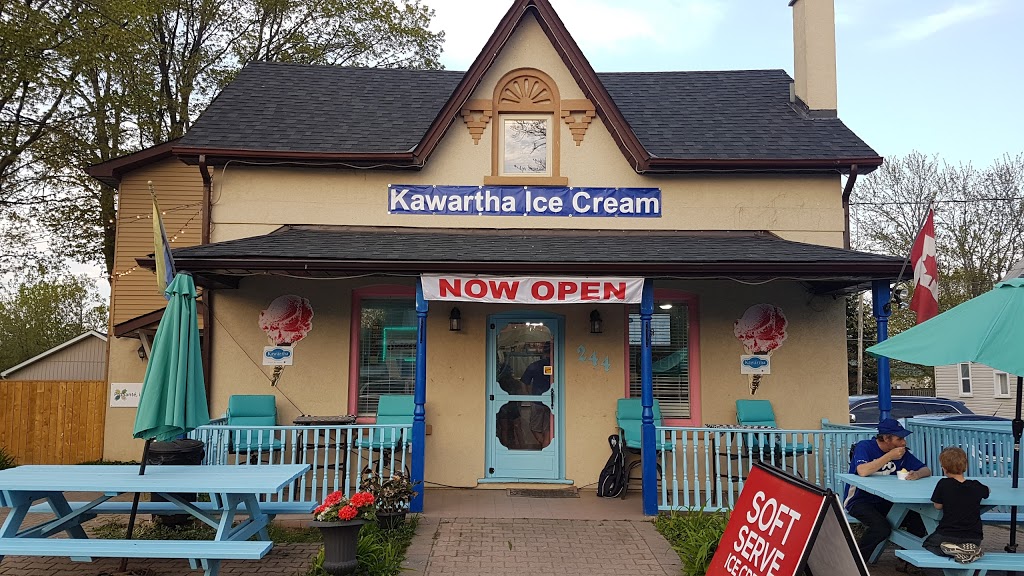 Sweet Tooth Scoops | 244 Barrie St, Thornton, ON L0L 2N0, Canada | Phone: (705) 291-1919