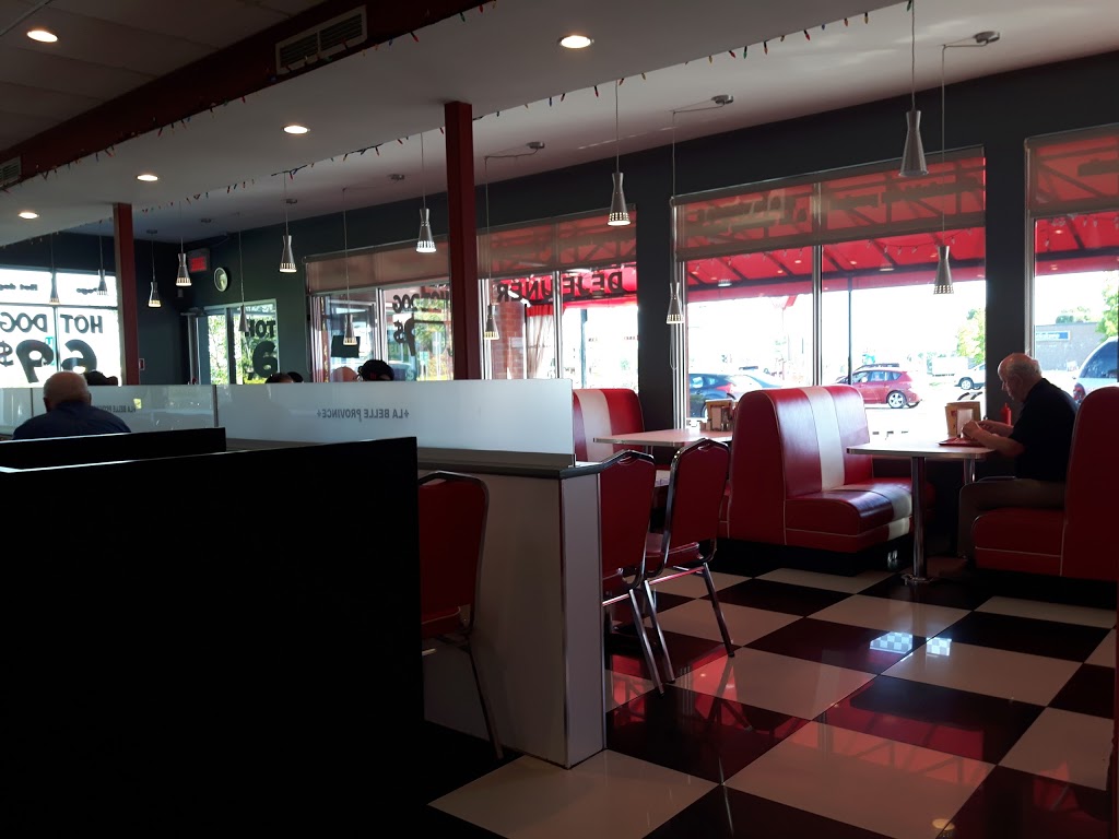 La Belle Province | 596 Boulevard des Bois Francs S, Victoriaville, QC G6P 5X3, Canada | Phone: (819) 260-3200