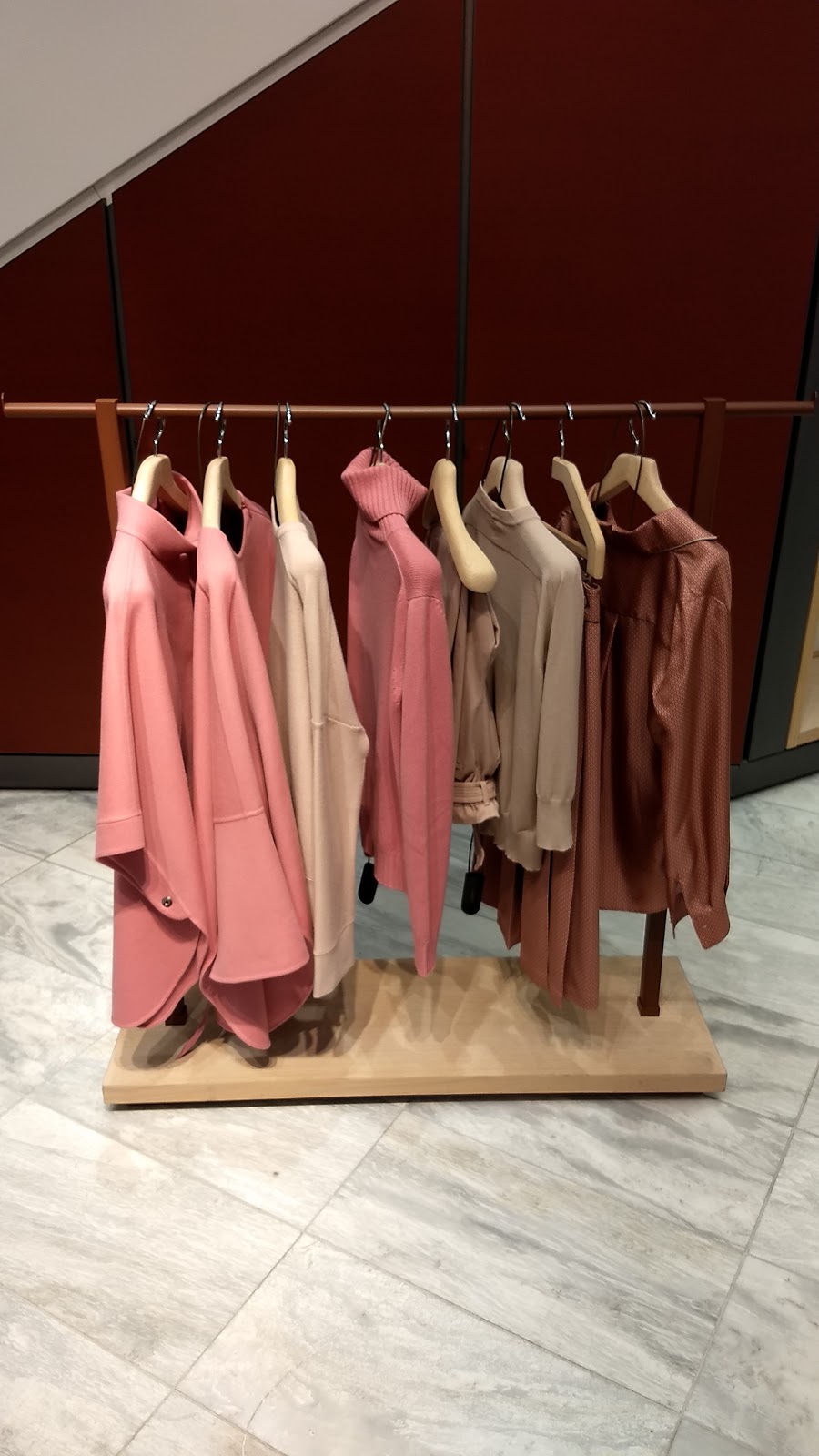 Loro Piana | 3401 Dufferin St, North York, ON M6A 2T9, Canada | Phone: (416) 789-5377