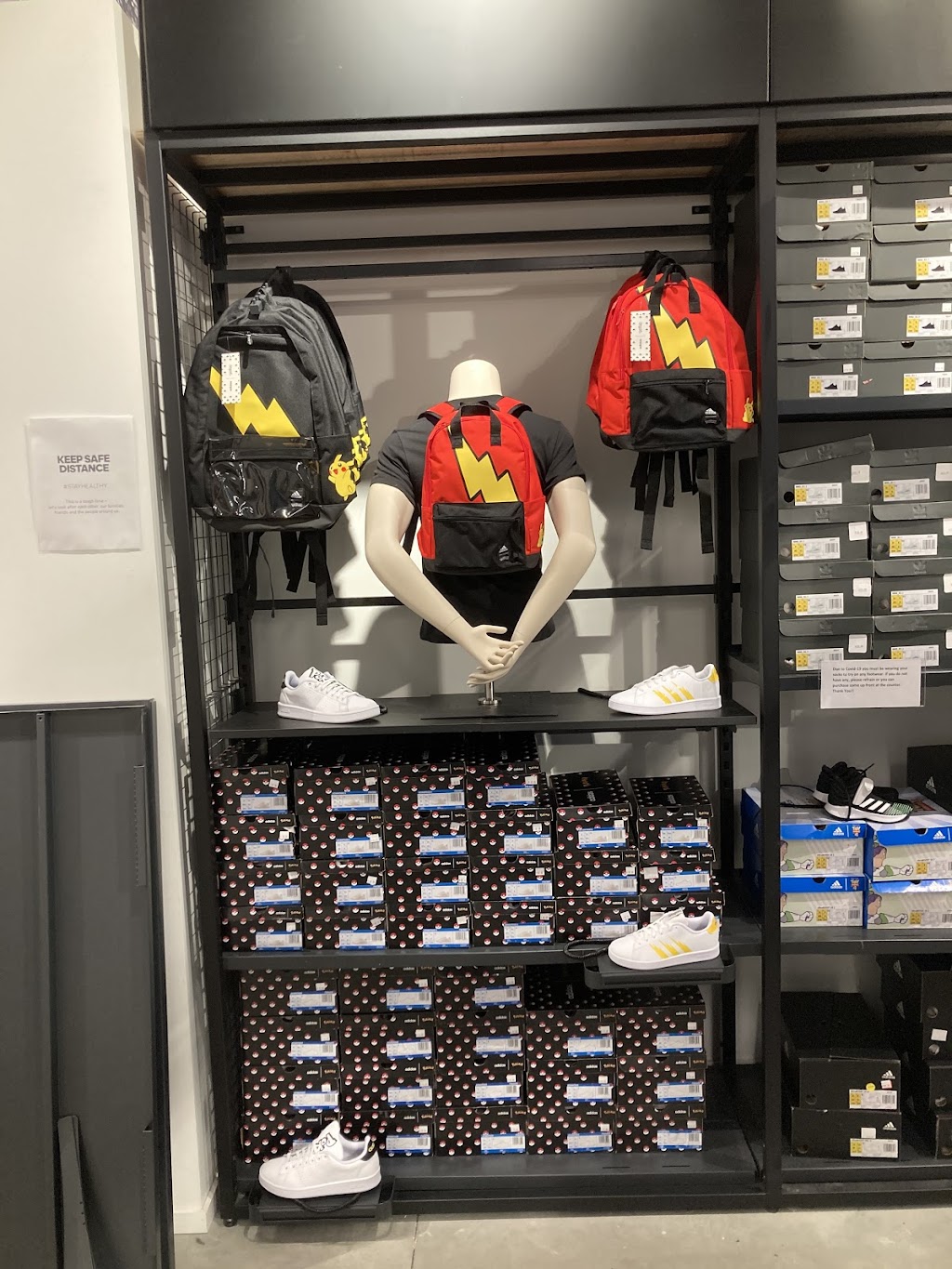 adidas Outlet Store Edmonton International Airport | 1 Outlet Collection Way, Leduc, AB T9E 1J5, Canada | Phone: (780) 890-3262