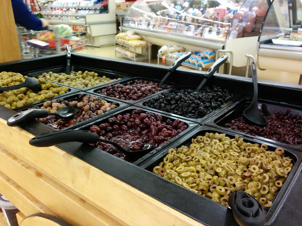 McDaniels Your Independent Grocer | 200 Grant Carman Dr, Nepean, ON K2E 7Y2, Canada | Phone: (613) 727-1672