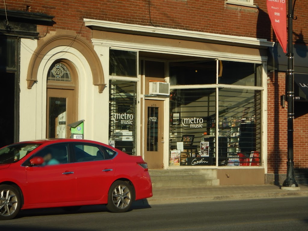 Metro Music | 695 Bank St, Ottawa, ON K1S 3T8, Canada | Phone: (613) 233-9688
