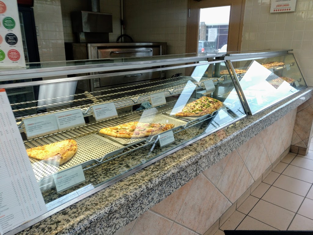 Pizza Pizza | 180 Steeles Ave W, Thornhill, ON L4J 2L1, Canada | Phone: (416) 967-1111